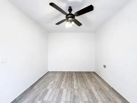 Depto Tipo Casa en Venta en Remedios de Escalada, USD 67.000