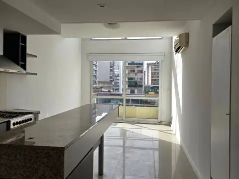 Avalos 2200, Piso 3