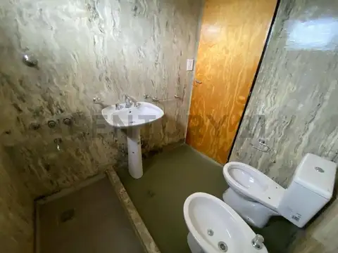 Casa en venta en Villa Elvira, La Plata (dos dormitorios)