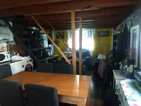 Casa en Venta con 1 cochera