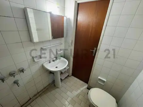 Constitución 2800, Piso 5