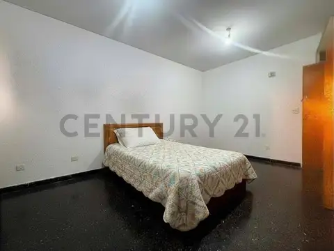 VENTA DEPARTAMENTO MONOAMBIENTE CASEROS BALCON