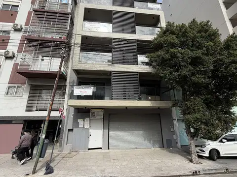 Avenida San Martín 4500, Piso 4