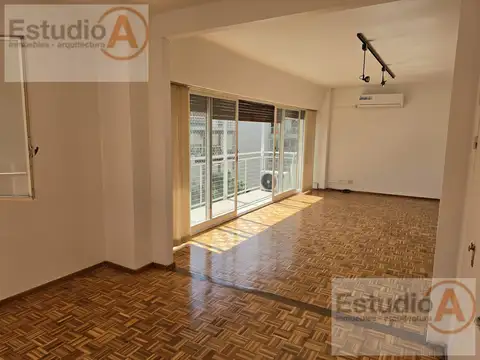 Departamento en Alquiler de 3 ambientes