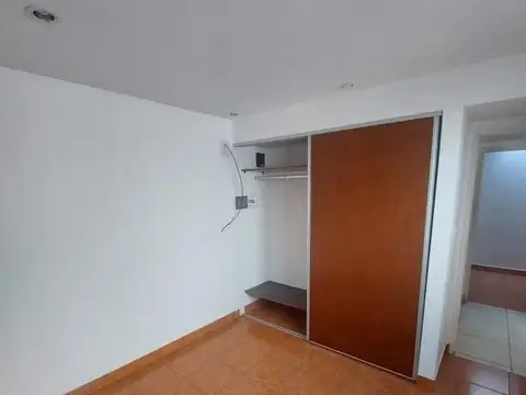Depto Tipo Casa en Alquiler 40 años