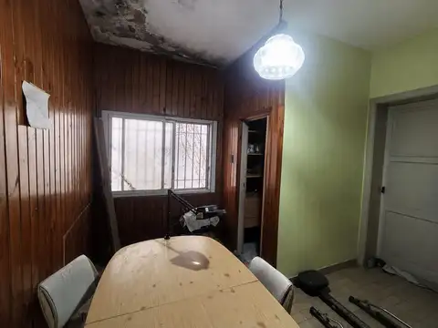 Depto Tipo Casa en Venta en Bernal Oeste, USD 62.500