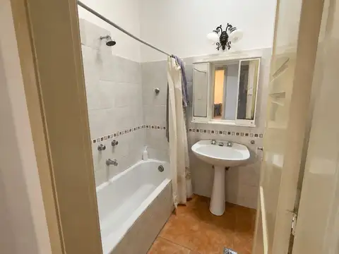 Depto Tipo Casa en Venta 37 años