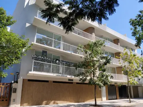 VENTA  4 Ambientes en DEVOTO Terraza propia con parrilla y piscina