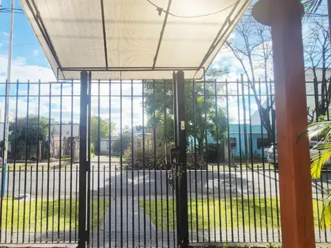 Depto Tipo Casa en Venta de 3 dormitorios
