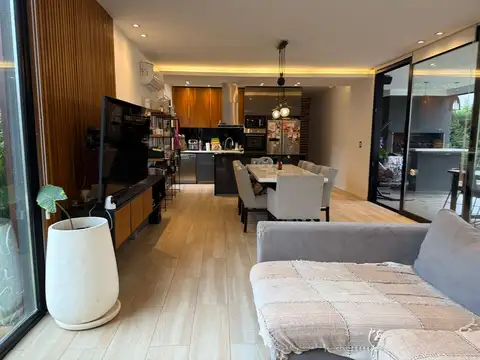 ALQUILER CASA 4 AMBIENTES PILETA PARQUE BARRIO SAN MATIAS