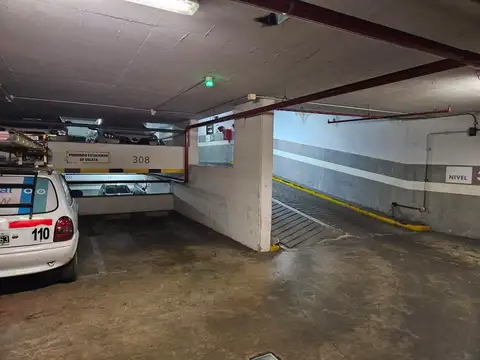 Avenida General Las Heras 2100