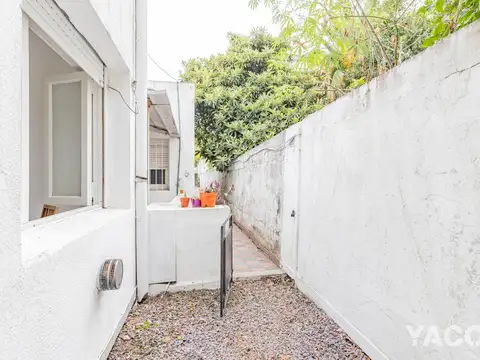 Depto Tipo Casa 3 ambientes con 1 baño