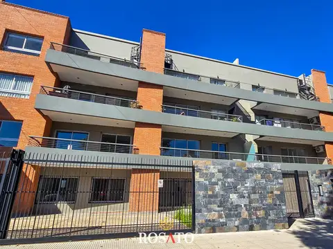 Alquiler departamento 4 ambientes a estrenar con cochera y piscina en Complejo El Molino, Villa Luro