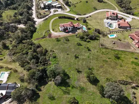 Terreno en Venta en Castellanos, USD 140.000