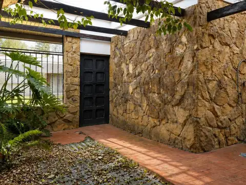 Casa en Venta en Ringuelet, USD 140.000