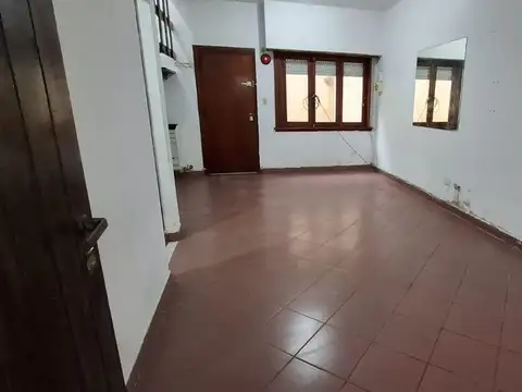 Avenida Libertador San Martín 200