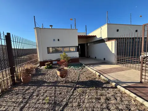 VENTA DE CASA B° ATUR - CORRALITOS