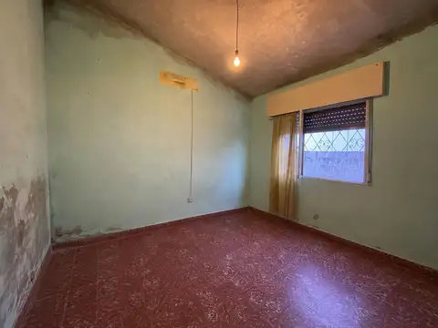 Casa 3 ambientes con 2 baños