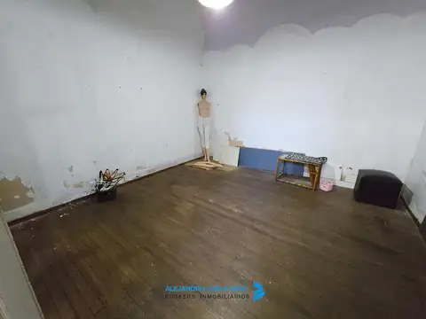 Depto Tipo Casa en Venta al Este