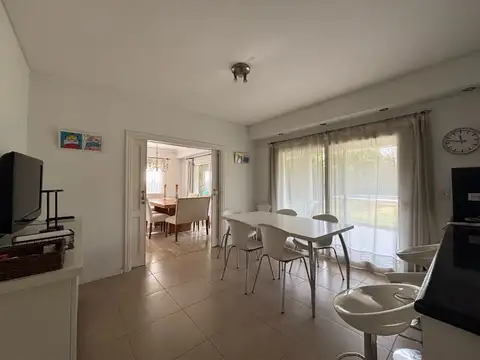 Casa en Alquiler en La Lomada De Pilar, USD 3.300