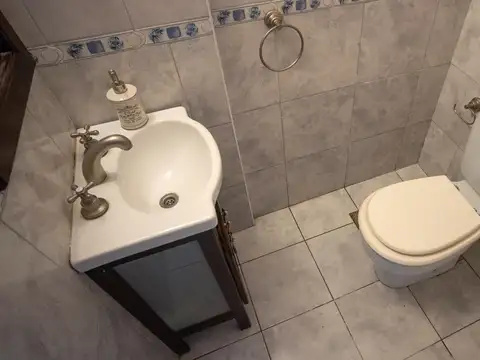 Depto Tipo Casa 4 ambientes con 1 baño