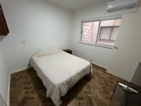 José De Sucre 1400, Piso 1°