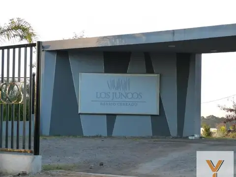 Terreno en Venta en Los Juncos, USD 25.000