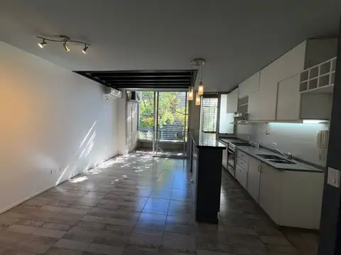 VENTA DEPTO DUPLEX 2 AMB COCHERA SAN ISIDRO