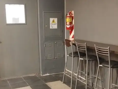 Depto Tipo Casa 4 ambientes con 2 baños