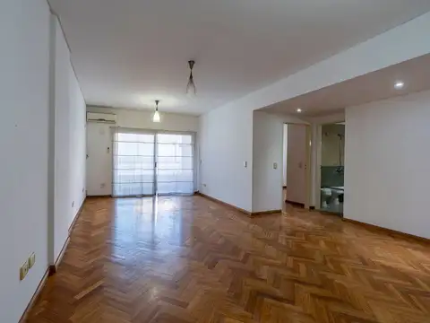 Avenida Juan De Garay 300