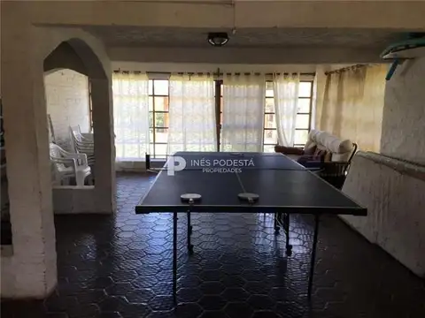 Casa en Alquiler de 5 dormitorios