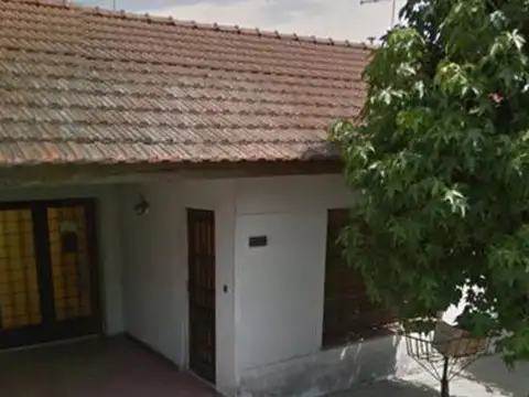 Profesor Mariño al 1400