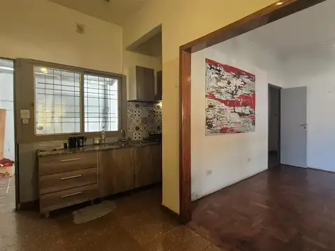 En Venta casa 3 amb., patio y terraza. V. Martelli - Vicente López