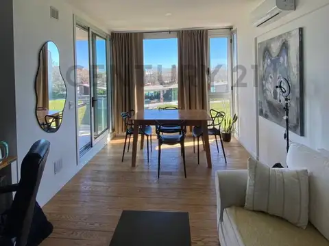 Solis y rio lujan , Piso 2