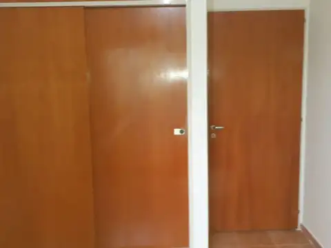 Departamento 3 ambietes en PH, con cocina separa, balcon