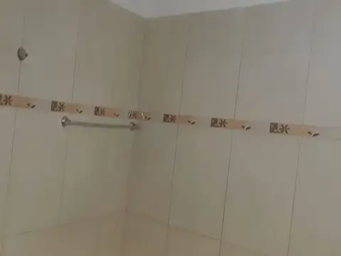 Depto Tipo Casa en Alquiler de 2 dormitorios