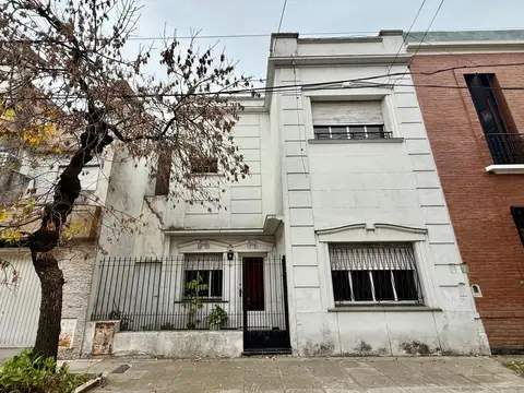 Casa 4 ambientes en lote propio de 8.66 x 12.7