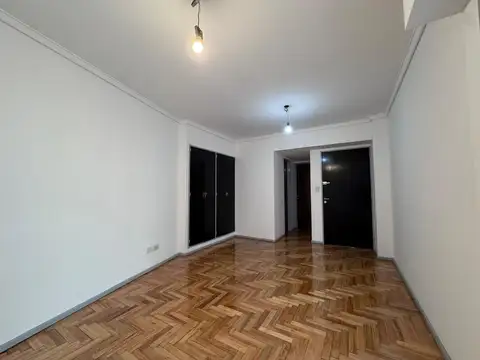 Departamento en Alquiler en Villa Urquiza, $ 550.000
