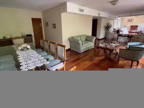 Departamento en Venta de 5 dormitorios