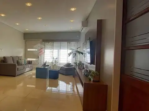 Casa en venta en Villa Bosch