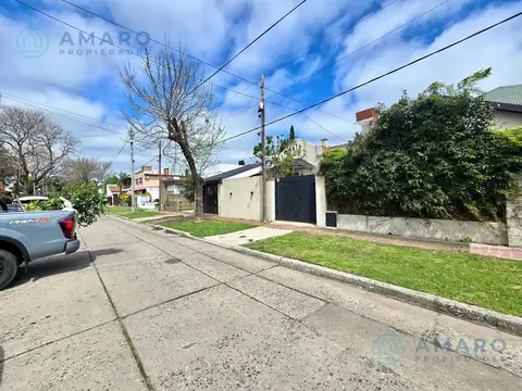 Ambrosetti y Av. Eva Perón