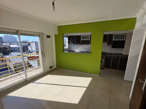 Departamento en Alquiler en Barrio Naón, $ 800.000