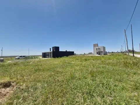 Venta lote en Barrio de Campo LA ERNESTINA Cba Cap