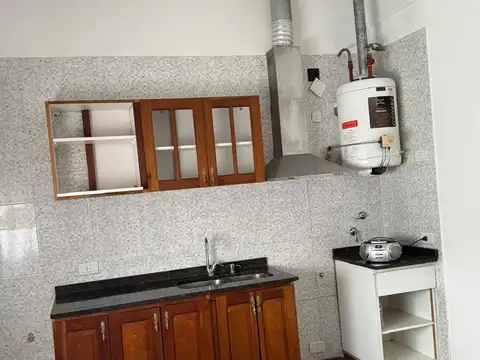 Departamento en Alquiler en Barrio Campo Rossi, $ 650.000