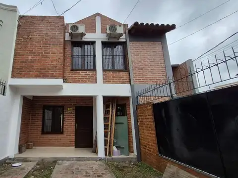 Av. Libertador, Grand Bourg 3300