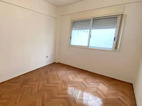 Departamento 3 ambientes contrafrente re luminoso