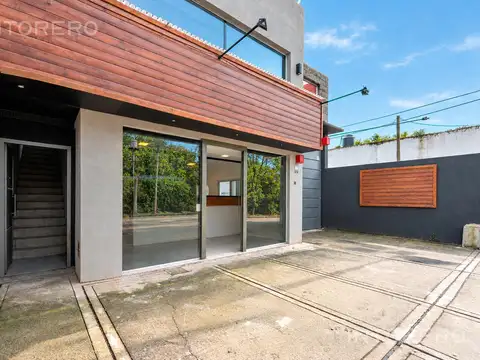LOCAL COMERCIAL CON ÁREA DE TRABAJO, DEPÓSITO, ACCESO VEHICULAR Y PATIO EN ALQUILER – CANNING