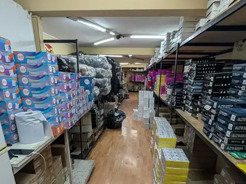 Galpon en Alquiler en Balvanera, $ 2.400.000