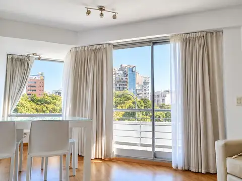 Departamento en Alquiler en Monserrat, $ 725.000