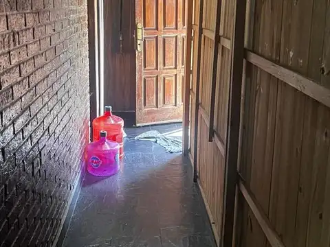 Casa 5 ambientes con 4 baños